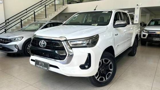 TOYOTA HILUX 2.7 SRV 4X2 CD 16V FLEX 4P AUTOMÁTICO TOYOTA HILUX 2.7 SRV 4X2 CD 16V FLEX 4P AUTOMÁTICO